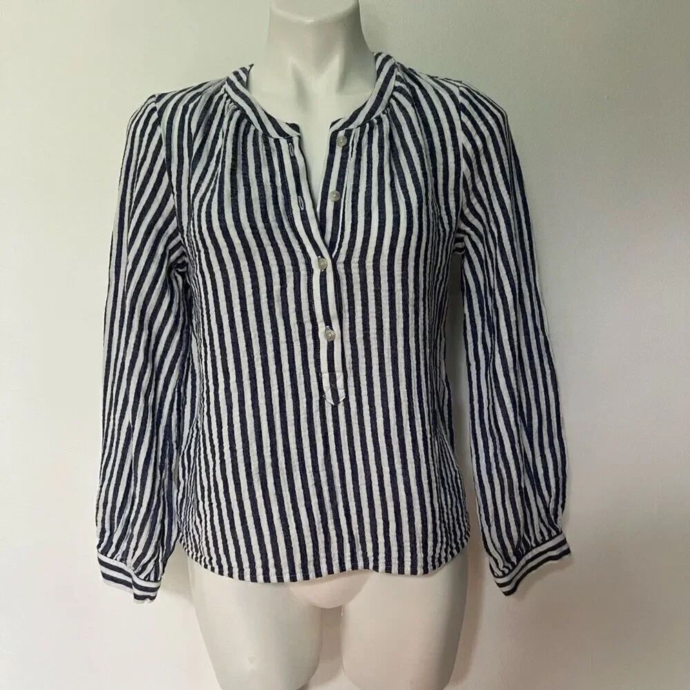 Universal Thread Recycled Cotton Stripe gauzy cotton long sleeve